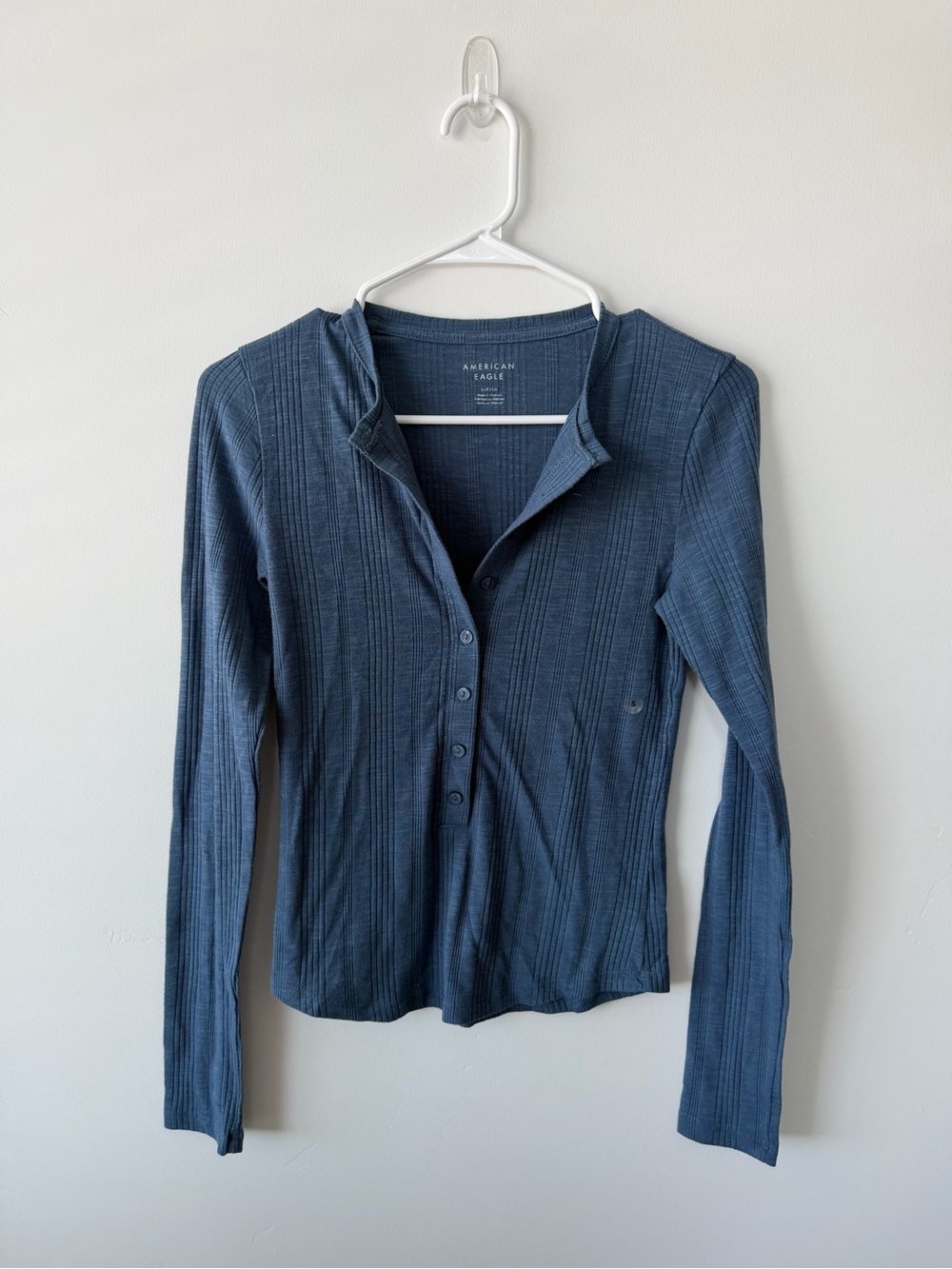American Eagle Blue Ribbed Long Sleeve Henley Top Size Small Soft Stretch Knit